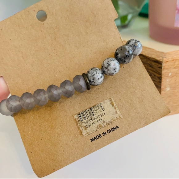 NWT Bops Anchored Crystal and Stone Bracelet - Picture 3 of 4